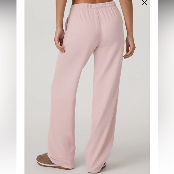 Vuori Halo Modern Straight Leg Pants in Vintage Rose Heather Size Large - Picture 3 of 13